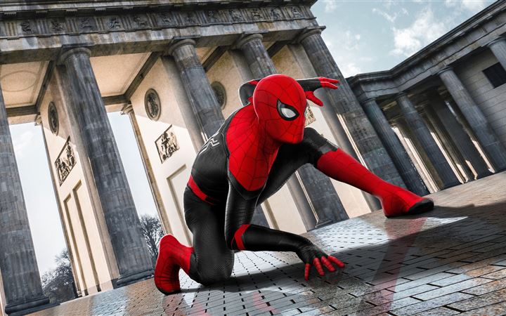 2019 spider man far from home movie poster iMac wallpaper