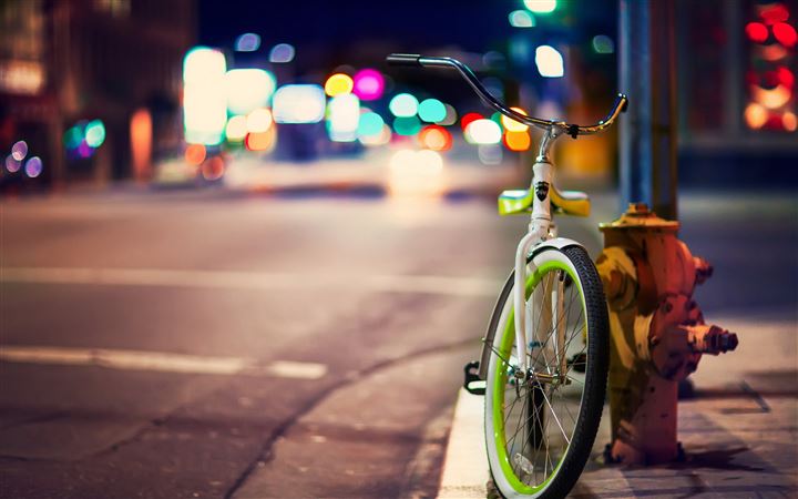 Bicycle On The City Street All Mac wallpaper