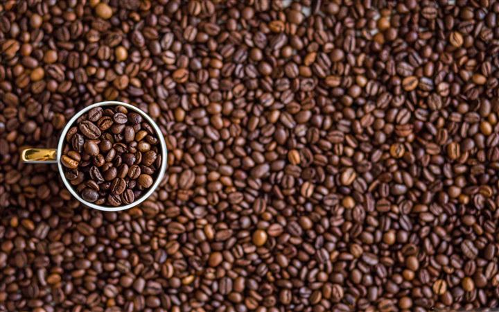 Coffee Beans MacBook Air wallpaper