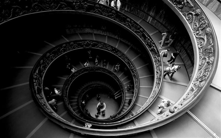 Spiral Stairs Of The Vatican Museums MacBook Air wallpaper