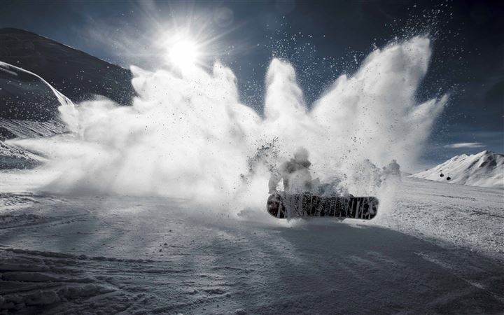 The Snowboarding MacBook Air wallpaper
