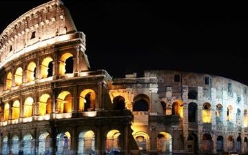 Lighted Colosseum All Mac wallpaper