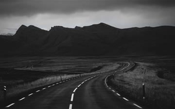 Road In Black And White All Mac wallpaper