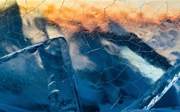 shattered glass iMac wallpaper