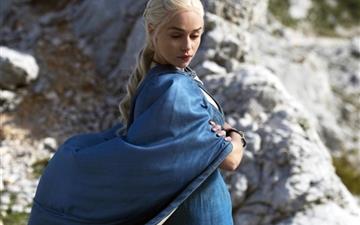 Daenerys Targaryen In Game Of Thrones MacBook Pro wallpaper