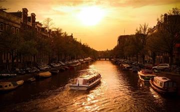 Canal Cruiser Amsterdam MacBook Air wallpaper