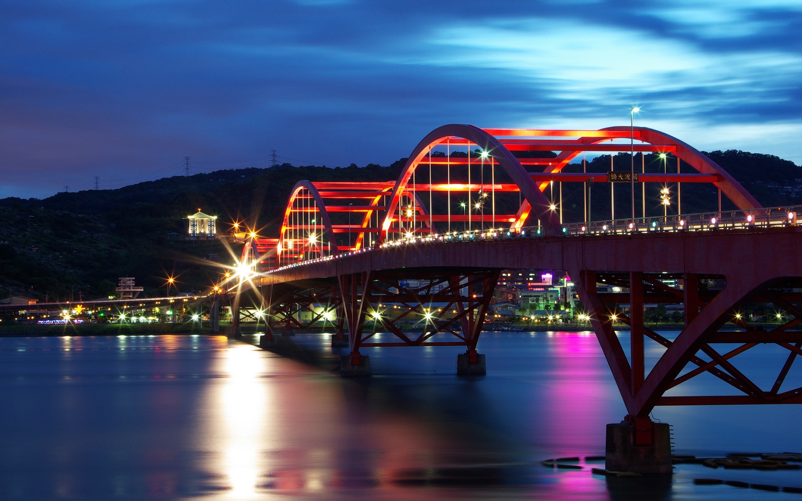 1920 1800. Новосибирск мост. Сямынь Тайвань мост. Ночной мост.