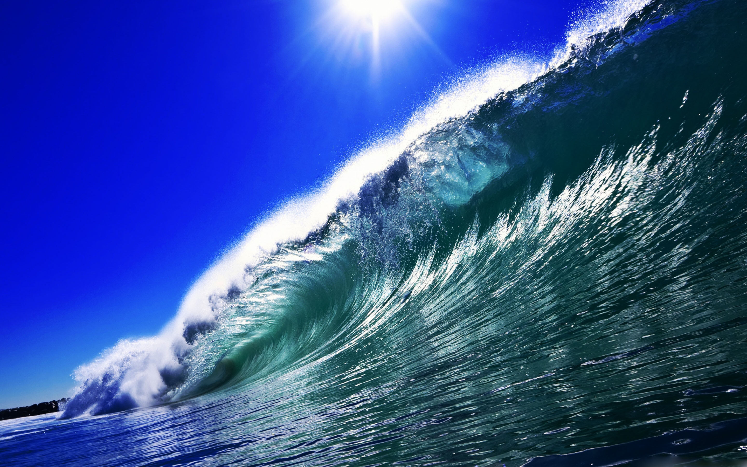 Красивые волны. Море, волны. Большие волны на море. Обои волны. Заставка на рабочий стол море волны.