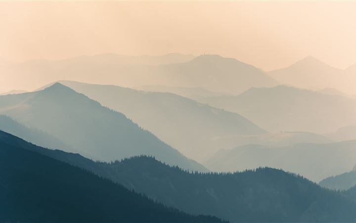 Pale mountain silhouettes iMac wallpaper