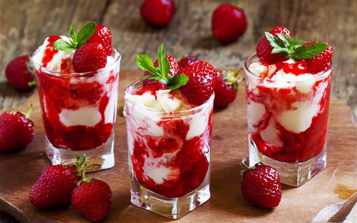 Strawberry Ice Cream Dessert All Mac wallpaper