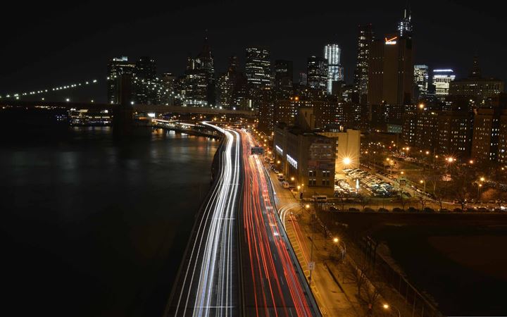 Manhattan Traffic At Night All Mac wallpaper