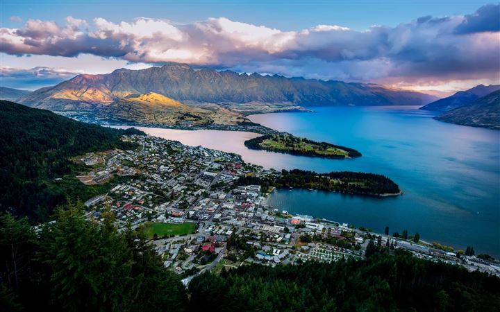 Queenstown From The Air All Mac wallpaper