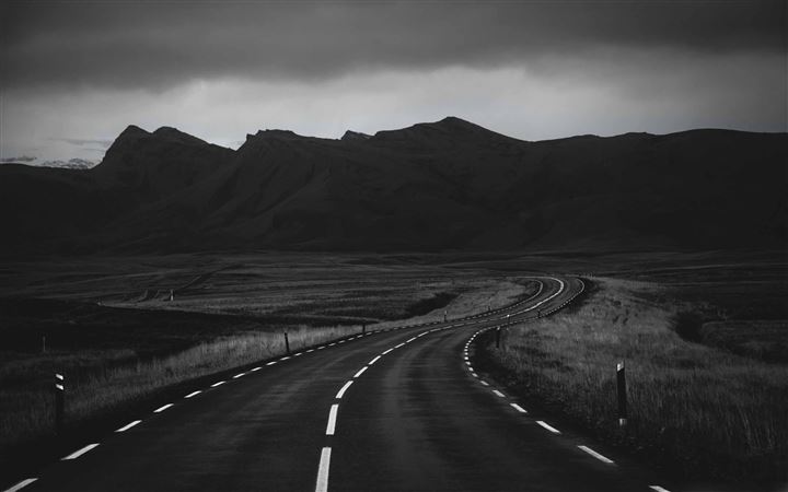 Road In Black And White All Mac wallpaper
