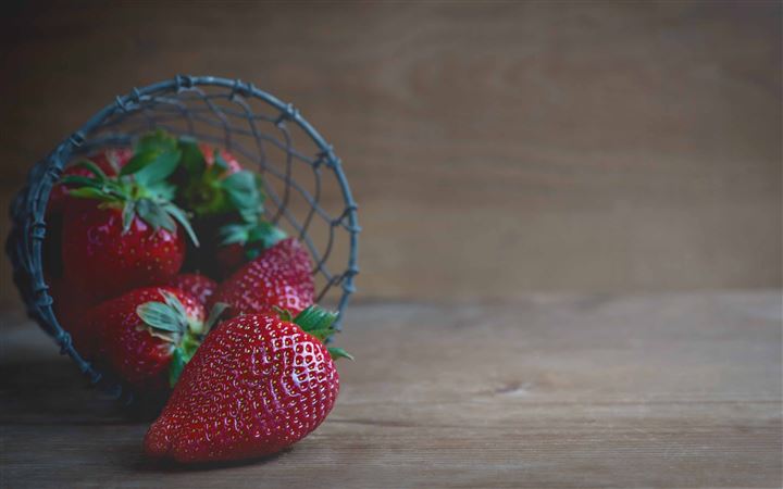 Strawberry Basket All Mac wallpaper