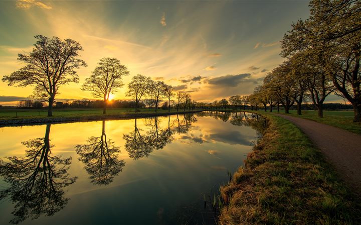 evening by the canal 5k All Mac wallpaper