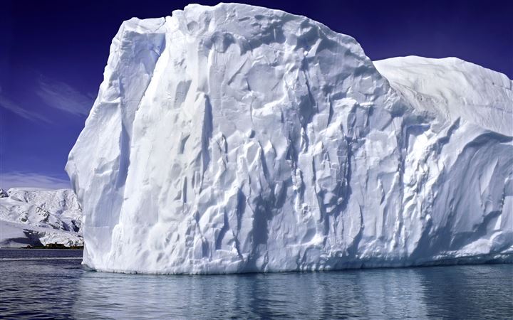 Iceberg Scene MacBook Pro wallpaper