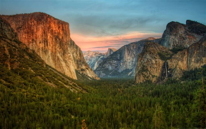 Yosemite Valley View MacBook Pro wallpaper