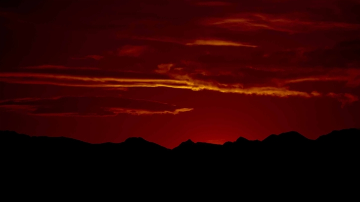 Red Sunset Mac Wallpaper