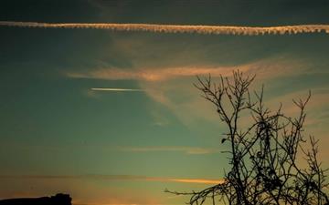 Airplane Traces In The Sky All Mac wallpaper