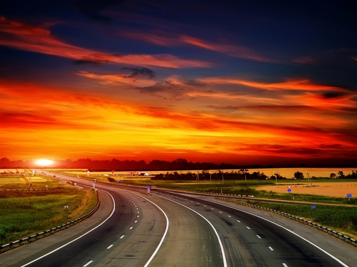 Highway at Sunset Mac Wallpaper