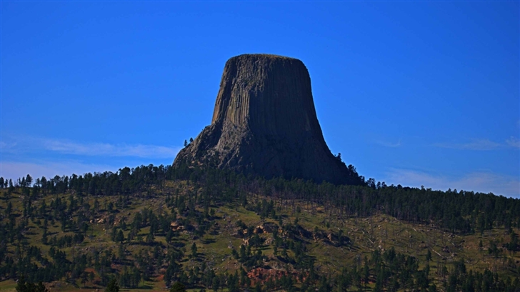 Devils Tower From A Distance Mac Wallpaper