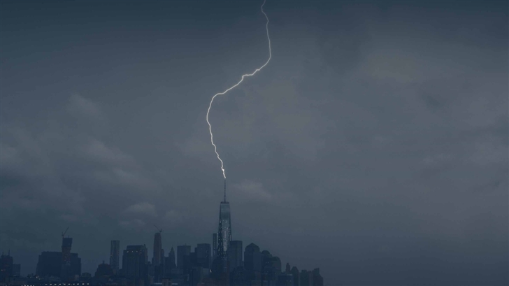 Lightning Strike One World Trade Center Mac Wallpaper