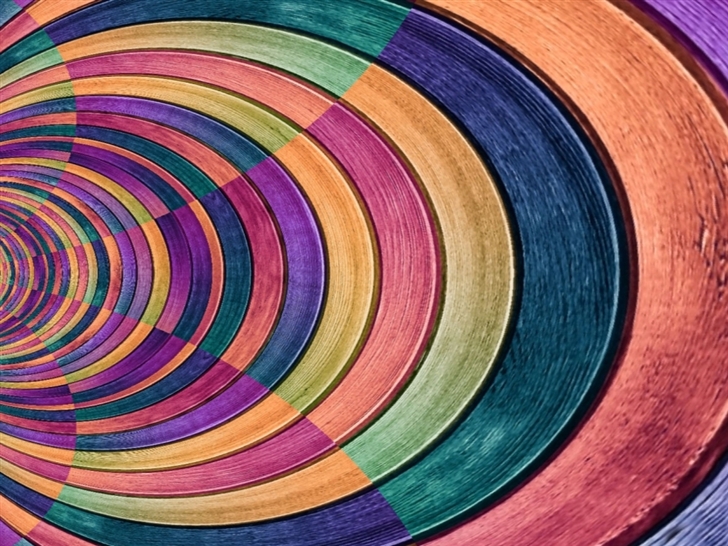 Colored round wooden Mac Wallpaper