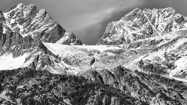 High Mountain Pass Mac Wallpaper