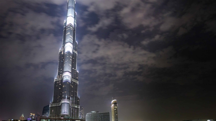 Burj Khalifa At night Mac Wallpaper