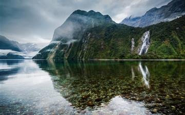 New Zealand Lake Landscape MacBook Air wallpaper