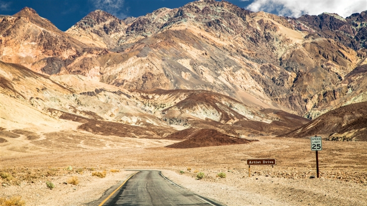 The Desert Route To California Mac Wallpaper