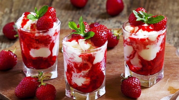 Strawberry Ice Cream Dessert Mac Wallpaper