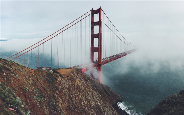 Golden Gate Mist Mac Wallpaper