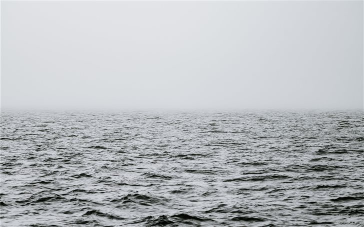 Minimal misty sea Mac Wallpaper