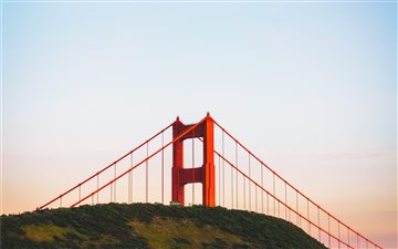 The Golden Gate Bridge pe... All Mac wallpaper