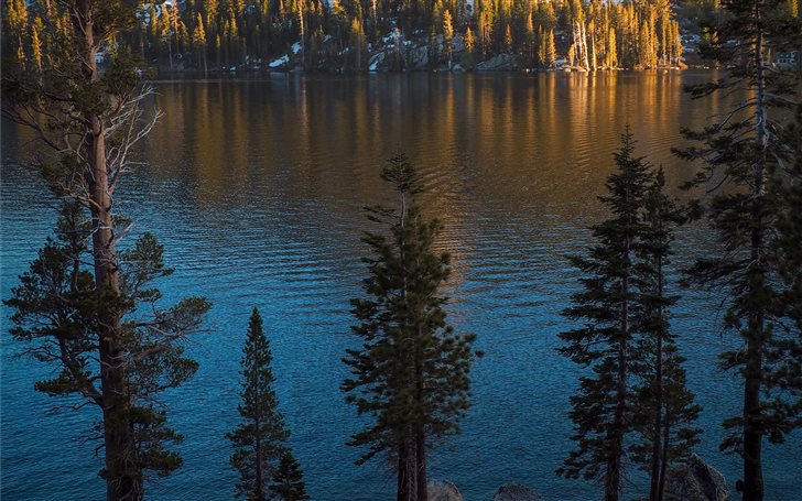 Echo Lake, Lake Tahoe, US... Mac Wallpaper