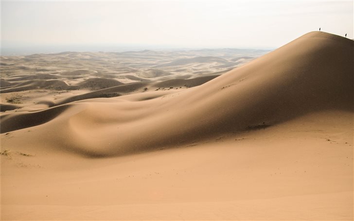 desert sand during daytime Mac Wallpaper