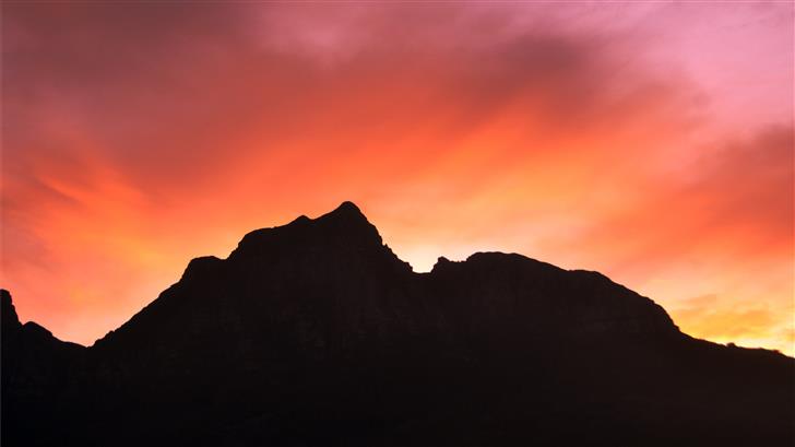 silhouette of mountain peak Mac Wallpaper