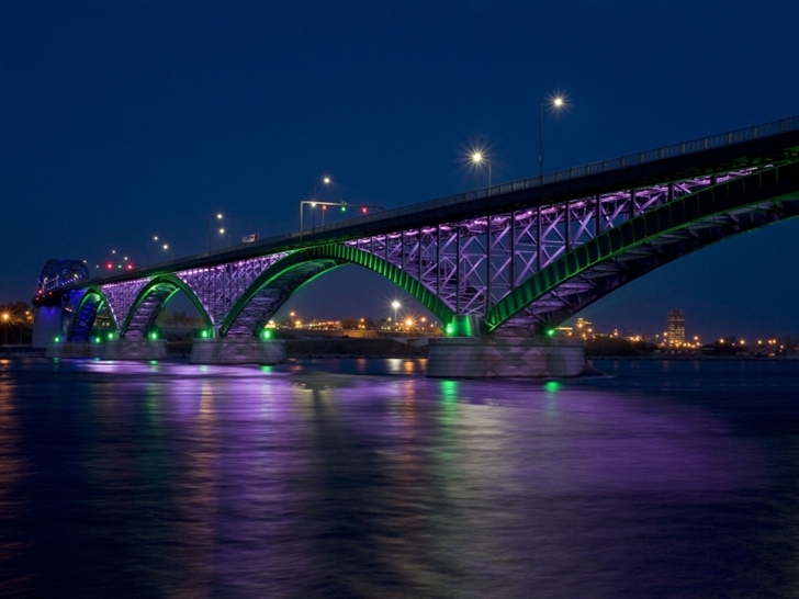 Peace bridge at night Mac Wallpaper