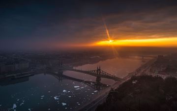 amazing city bridge sunrise 8k iMac wallpaper