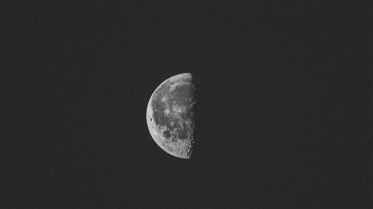 dark night moon Mac Wallpaper