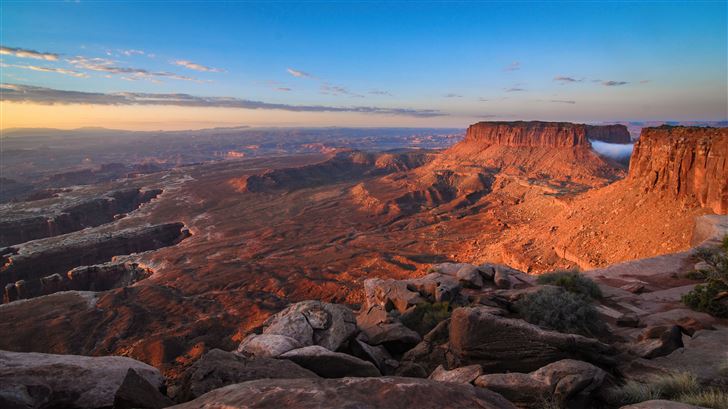 dawn at grand view point canyonlands national park Mac Wallpaper