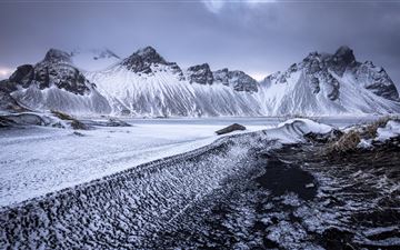 vestrahorn mountain in iceland 5k iMac wallpaper