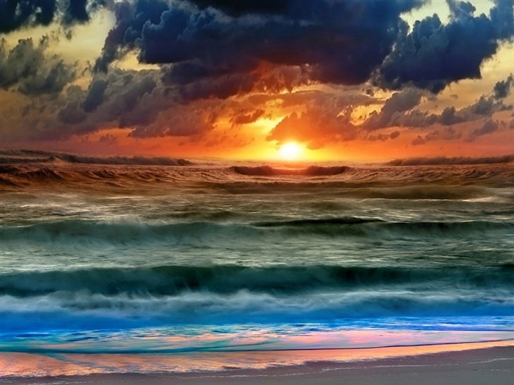 Full color sunset at sea Mac Wallpaper