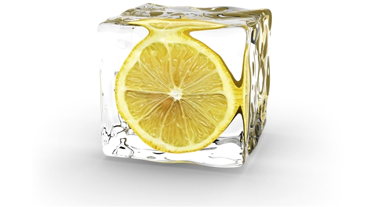Lemon in ice Mac Wallpaper