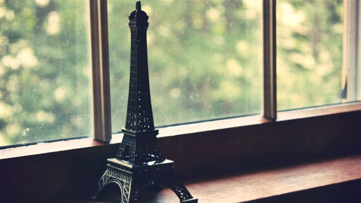 Eiffel Tower Miniature Mac Wallpaper