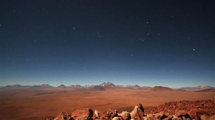 Starry Desert Sky Mac Wallpaper