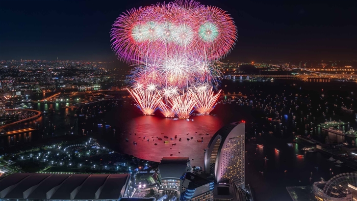 Yokohama Fireworks Mac Wallpaper