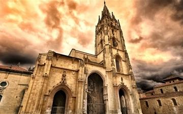 Oviedo Cathedral All Mac wallpaper