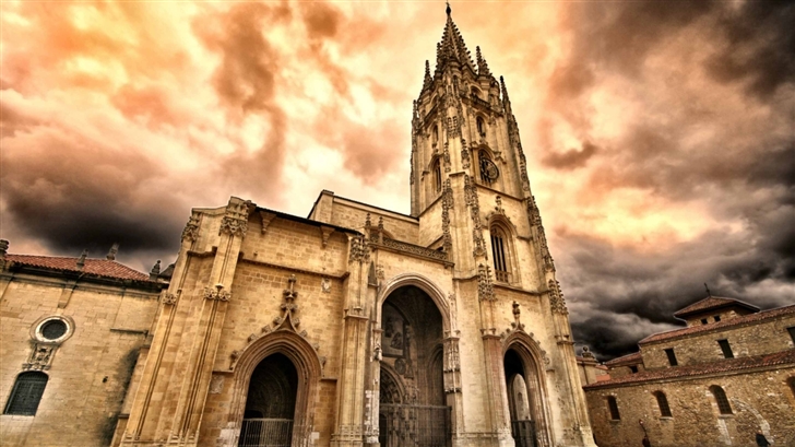 Oviedo Cathedral Mac Wallpaper